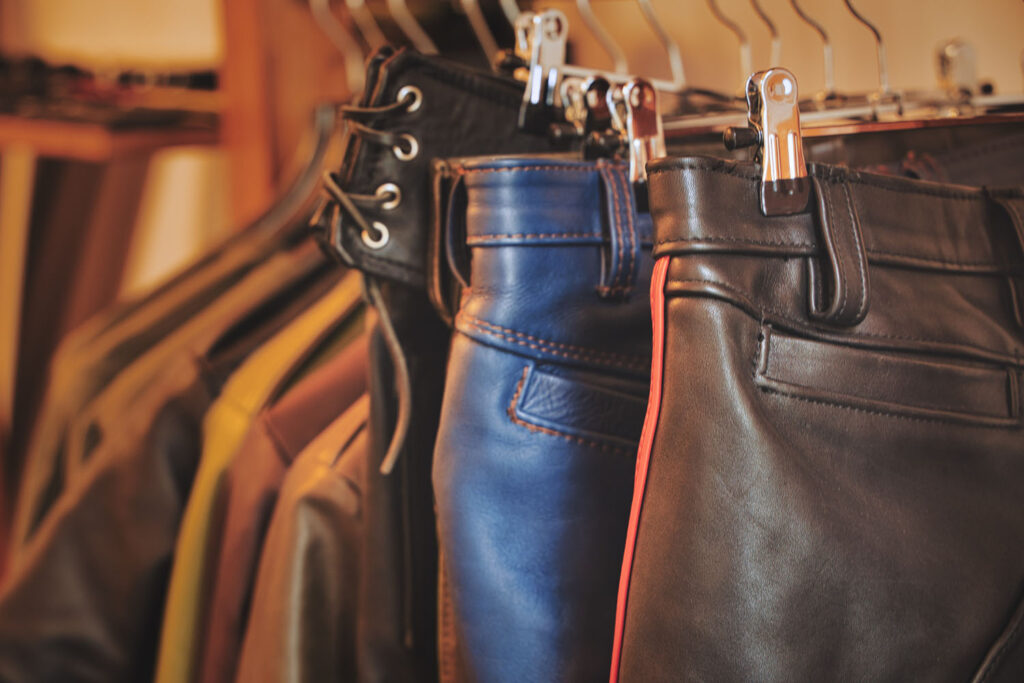 Shop Berlin & Kontakt Tysk Berlin Leder, Massanfertigung, Tailored